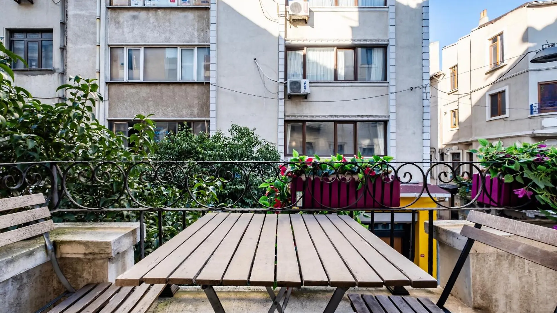 Selvese Suites, Serviced Living In Galata Istanboel